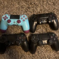 4 PS4 Controllers Plus A Charging Station 