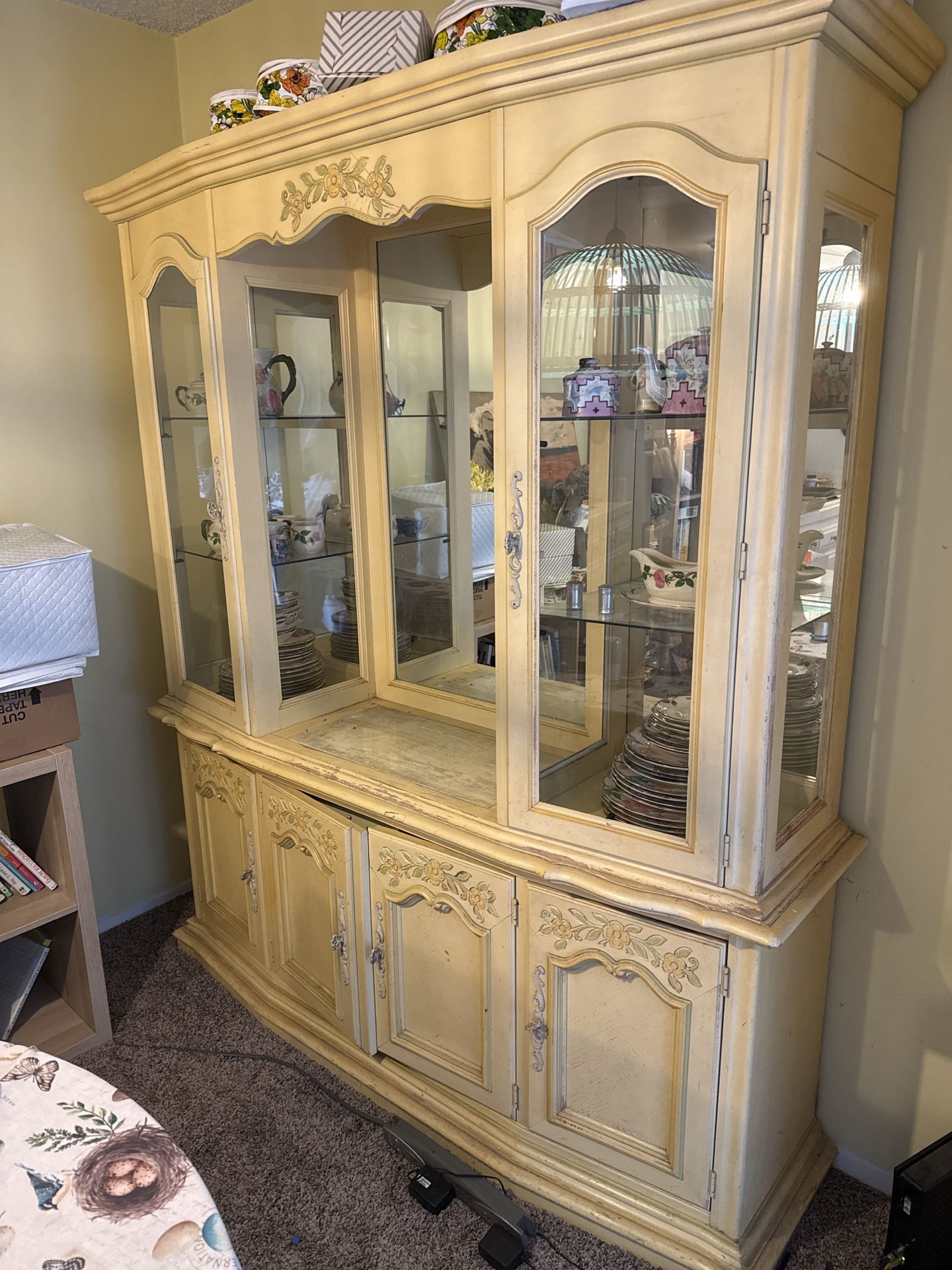 Vintage Stanley China hutch