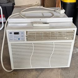 Window AC Unit