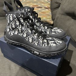 Dior Shoes