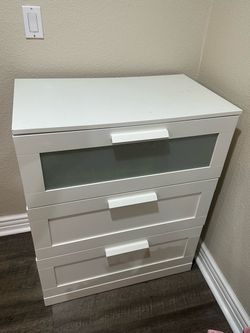 IKEA 3 drawer dresser Need Gone