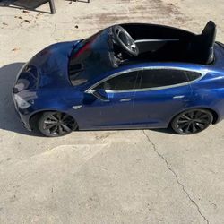 Radio Flyer Tesla Model S 12V Ride-On