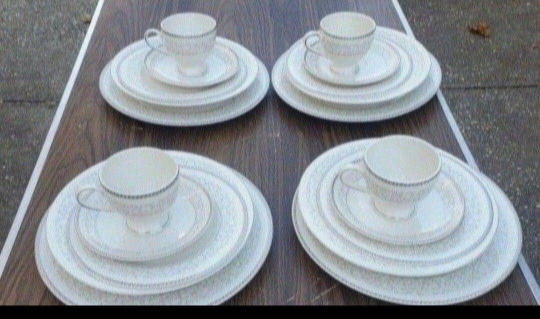 60 Piece IVORY China Set