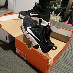 Nike Metcon Free 3 brand new size 8