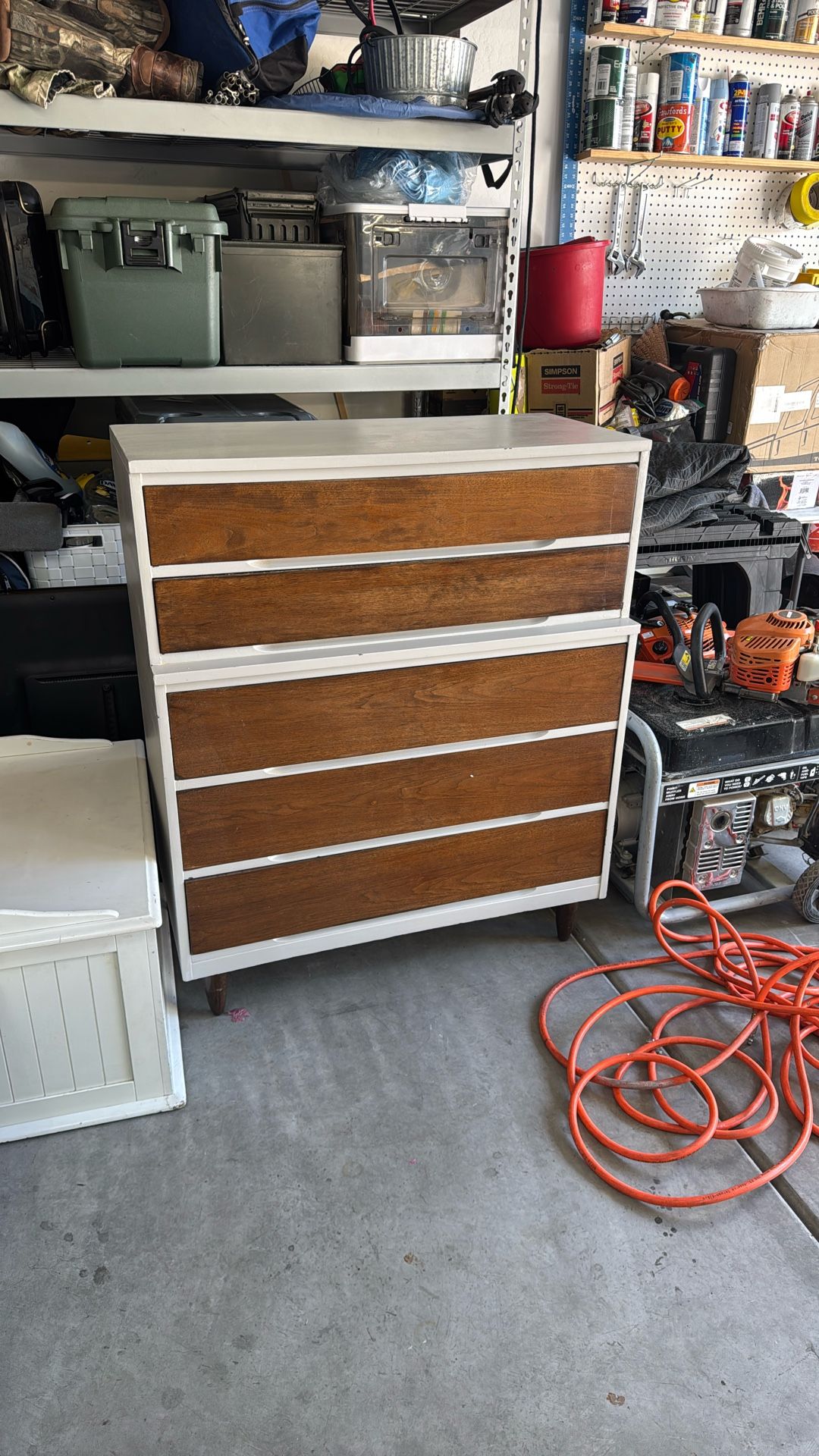 Dresser