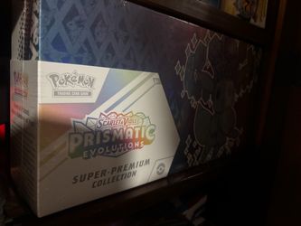 Pokémon Scarlet & Violet Prismatic Evolutions Super-Premium Collection
