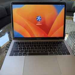 MacBook Pro 13” 512GB SSD 16GB Ram Perfect Condition Rarely Used 