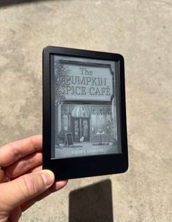 Black Kindle e reader 16g AD FREE (newest version)