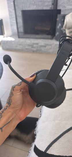 AOC wired headset for gaming