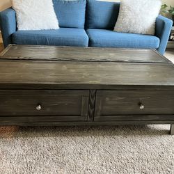 Ashley Lift Top Cocktail/Coffee Table