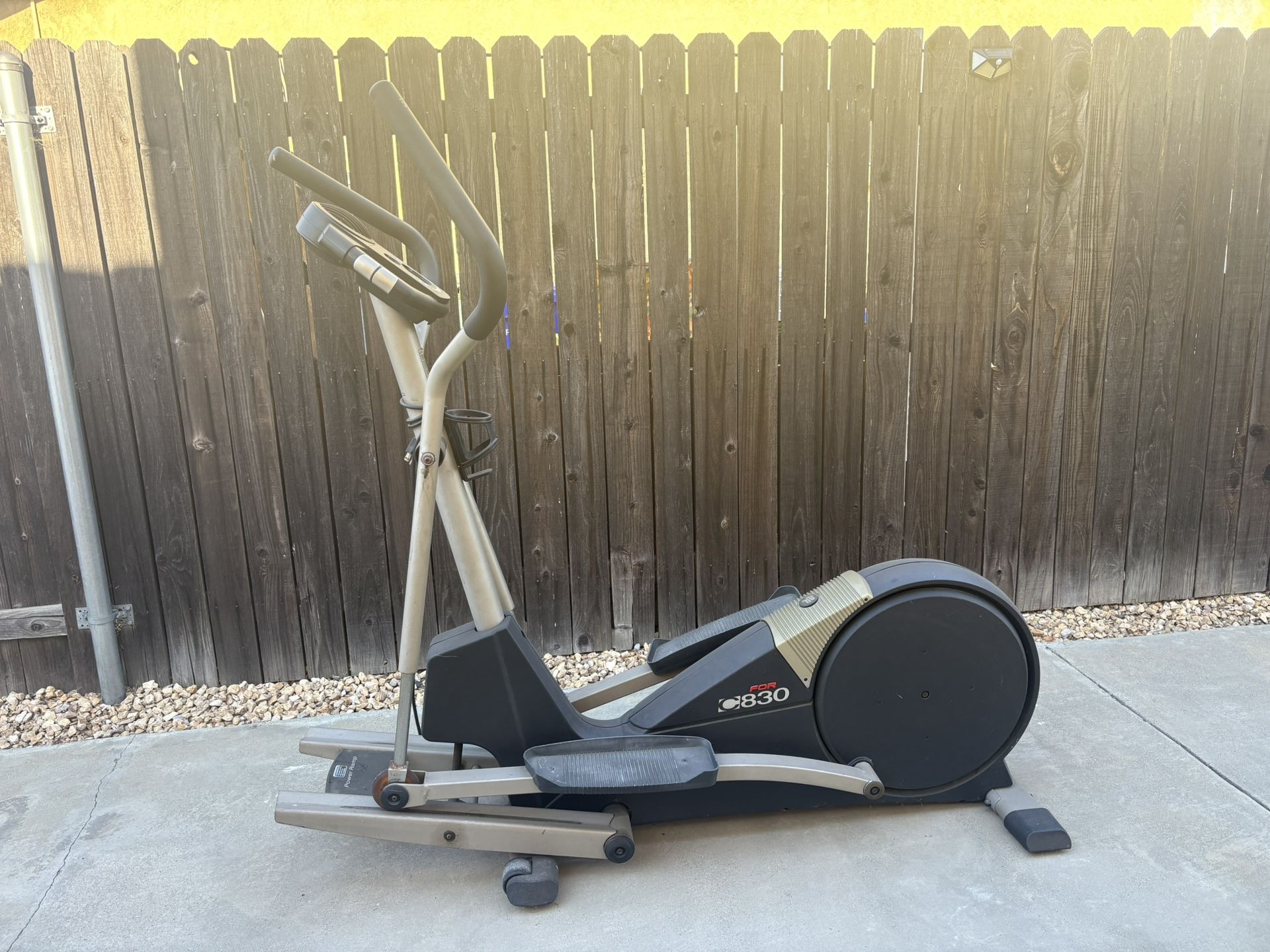 ELLIPTICAL GOOD CONDITION