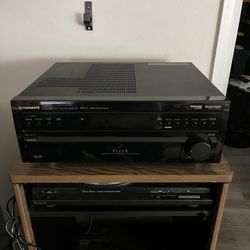 Pioneer Elite VSX-11