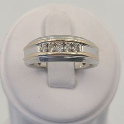 10k Gold Diamond Wedding Band