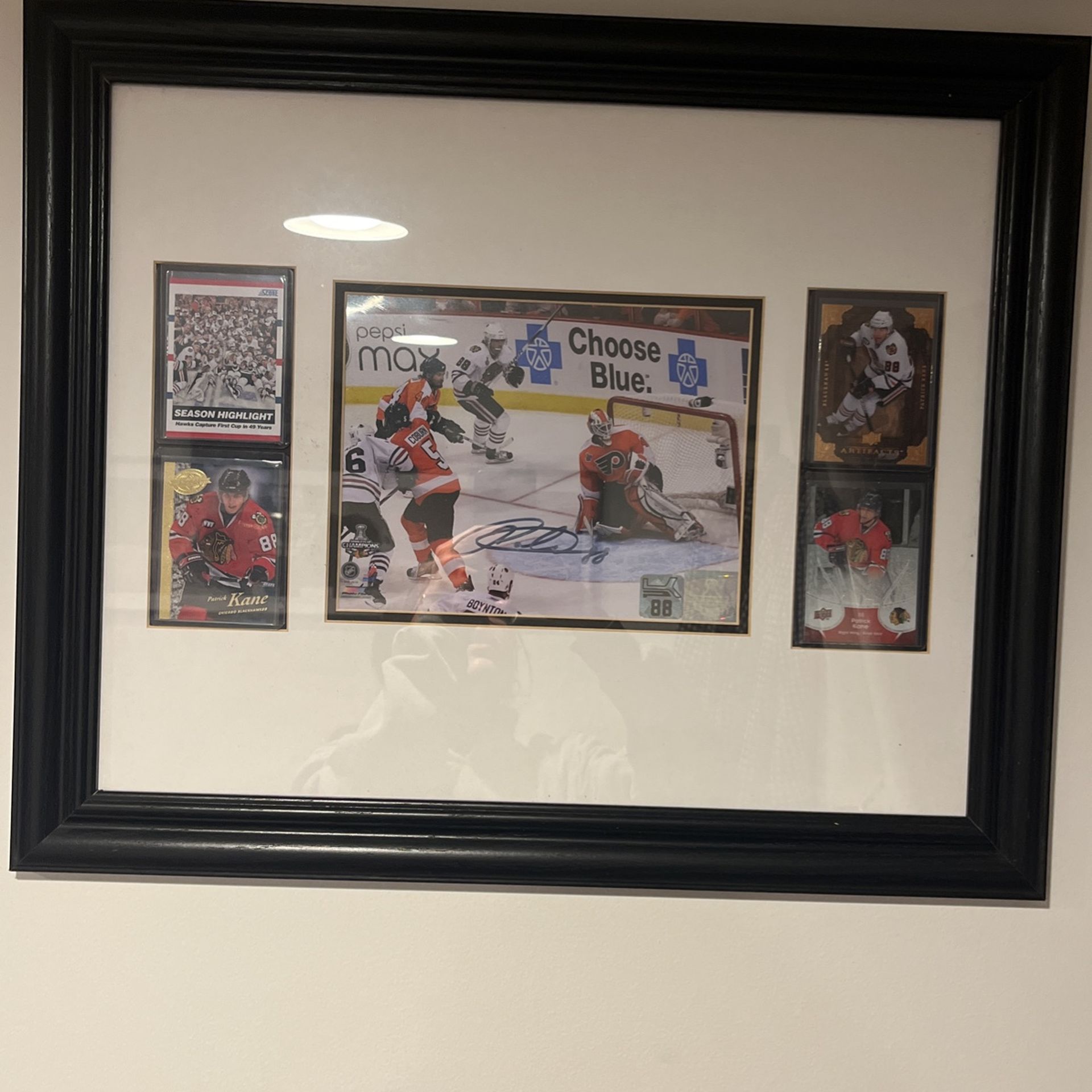 Blackhawks Frame