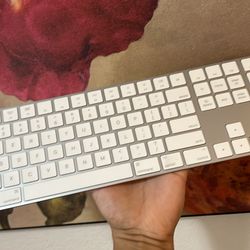 Apple Magic Keyboard 