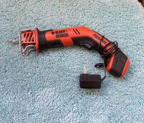Black And Decker Handheld Saw