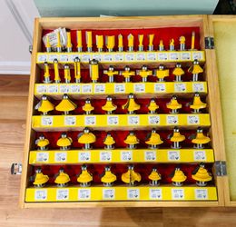 Router bits set