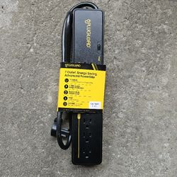 NEW PLUGUARD 7 OUTLET ENERGY SAVING POWER STRIP 