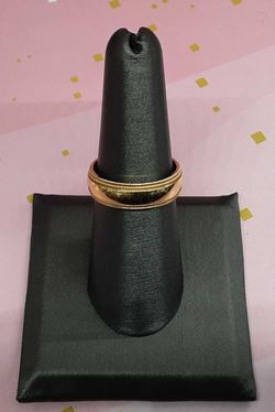 Ring - Wedding Band - Yellow Gold 14k (.585) 7.4 grams Size 7