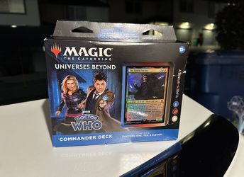 Magic The Gathering Doctor Who Commander Deck – Timey-Wimey (100-Card Deck, 2-Card Collector Booster Sample Pack + Accessories)