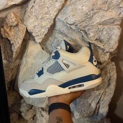 Jordan 4 Military Blue Sz 13
