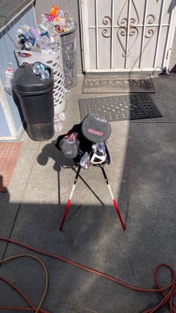 Golf Juniors RH MaxFli Rev2 w/Matching Stand Bag
