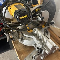 Dewalt Saw