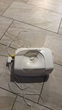 Baby  wipes wormer