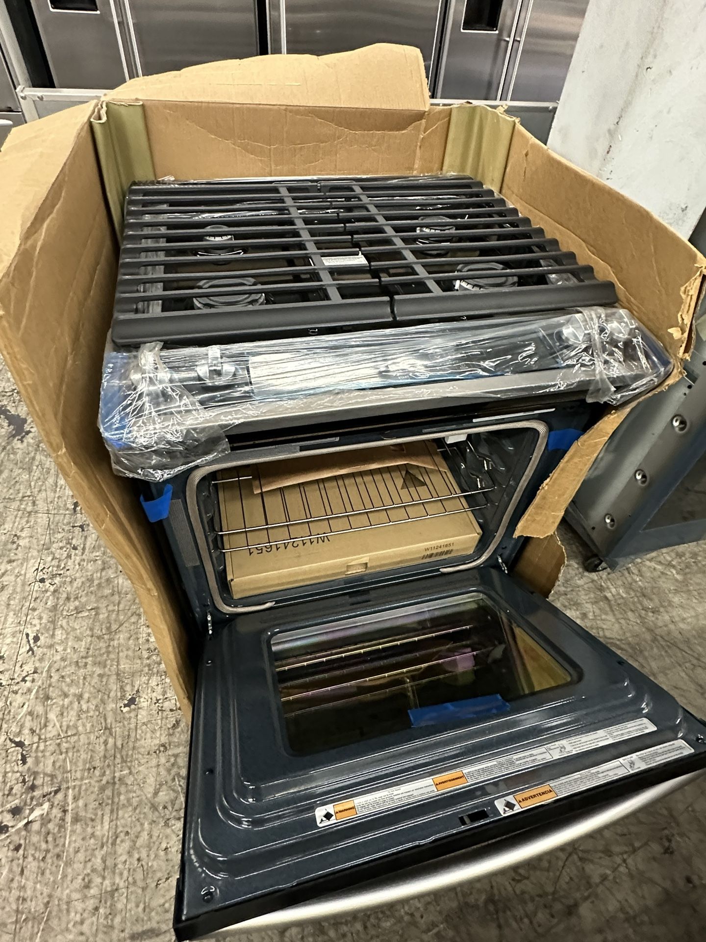 Kenmore Stainless Steel 30” Wide Slide In Gas Range New Never Used 4