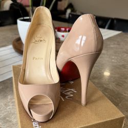 Louboutin Very Prive 120