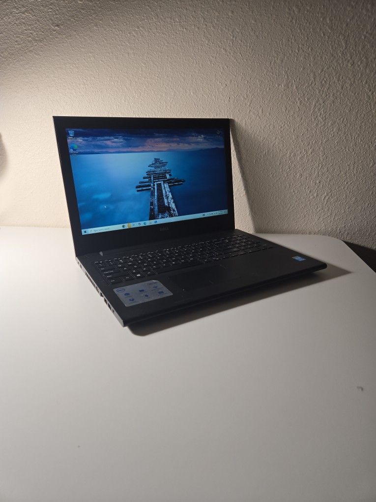 Laptop Dell 15,6", Pentium