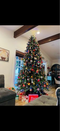 9 foot Christmas tree