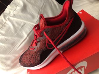 Nike AIR MAX SEQUENT Size 10.5