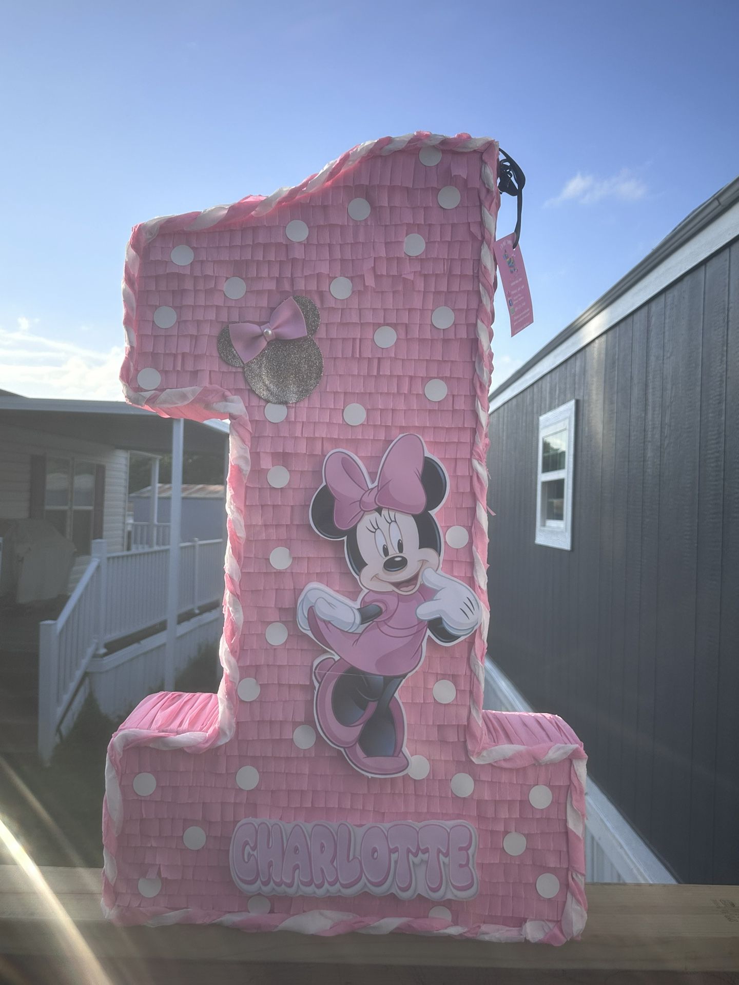 Number 1 Minnie Mouse Piñata 
