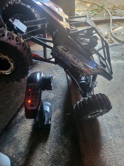 Danchee Ridgerock RC Crawler - 4 Wheel Steering - 1:10 Brushed Rock Crawler