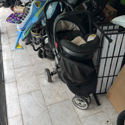 City Mini Stroller and Britax Car Seat (attachable)