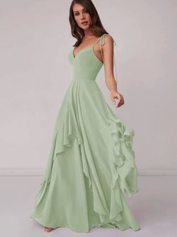 AZAZIE Barbie 1004 Dress Size 0