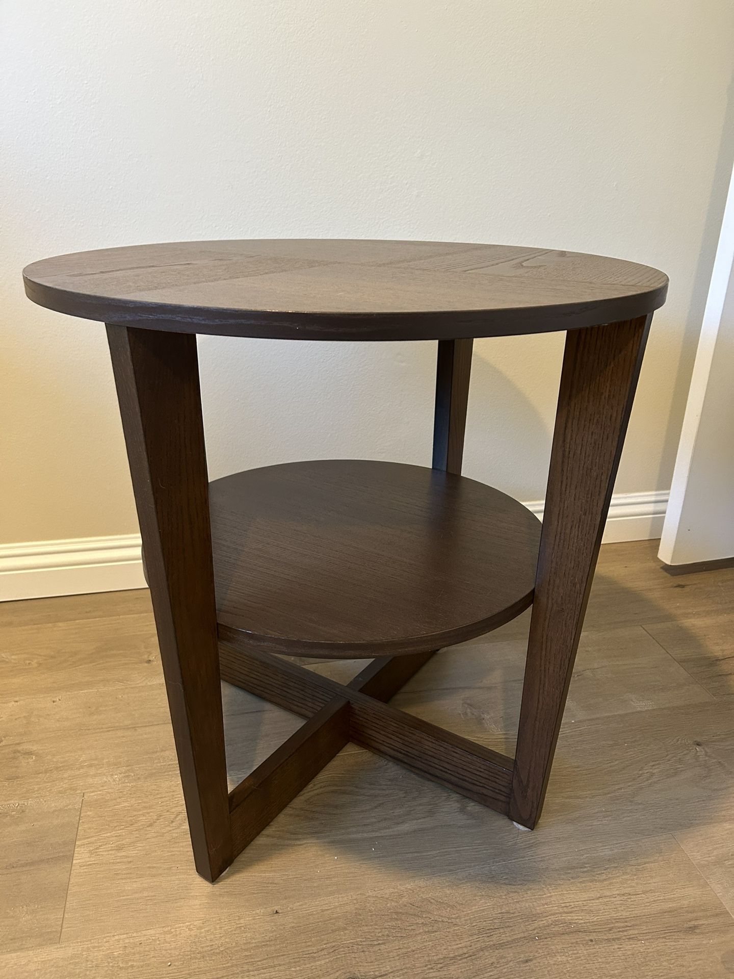 IKEA-Vernon Round Side Table, Brown