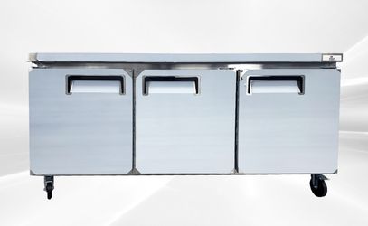 NSF 72 Ins Undercounter 3 Solid Doors Refrigerator AUR-18476