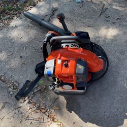 Leaf Blower
