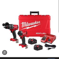 Milwaukee Two-piece Combo Set