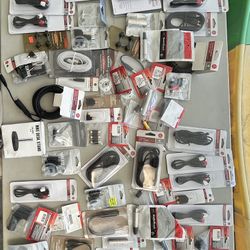 100+ Pcs Of Audio Cables And Connectors 