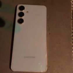 Samsung Galaxy S24FE Used 