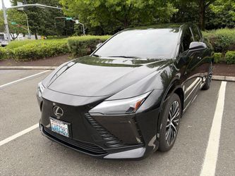 2023 Lexus Rz