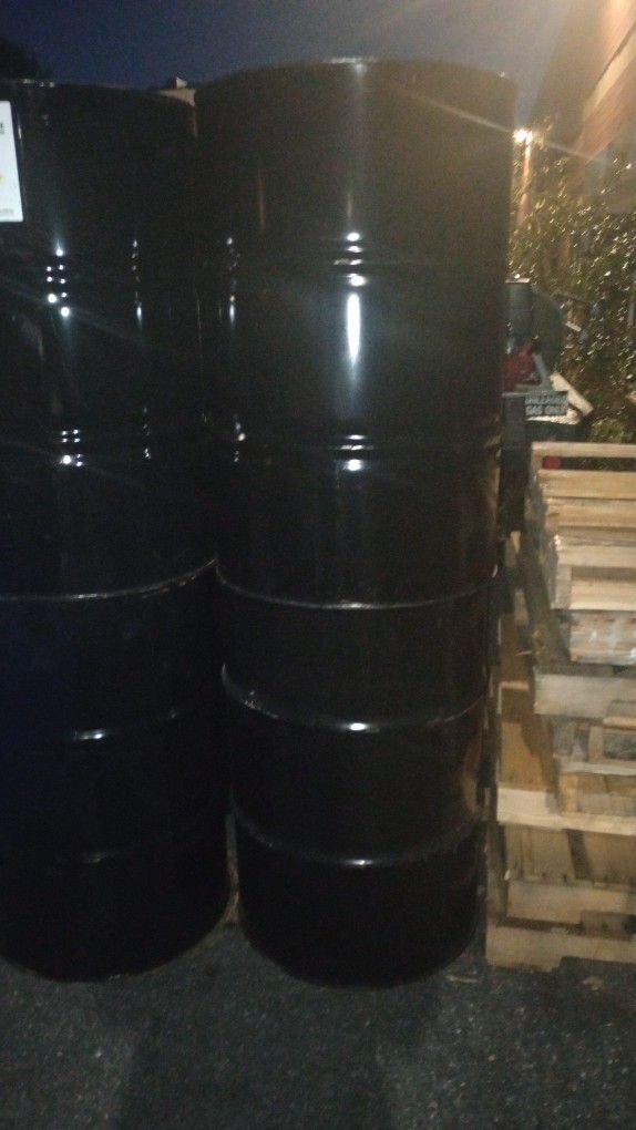 Price Reduced ** Metal 55 Gallon Barrels / Burn Barrels