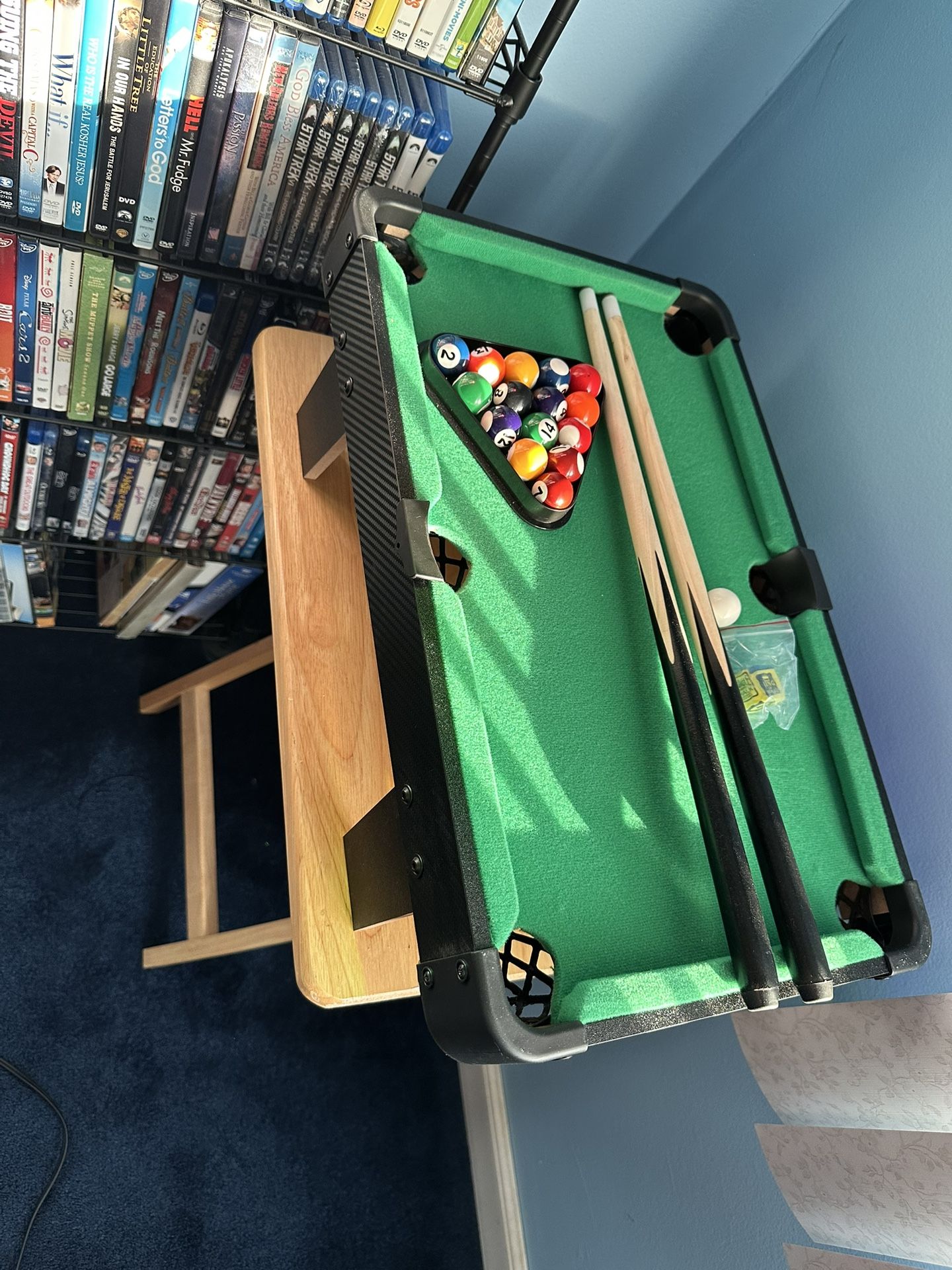 Mini Pool Table 