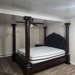 King Sized Bedroom Set