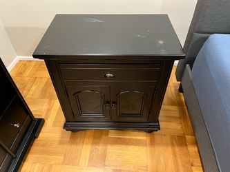 Black Wood Nightstand – Drawer + Cabinet Doors – Solid Construction