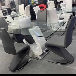 New Dining Table Set 71x35