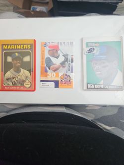 Ken Griffey Jr (3) cards
